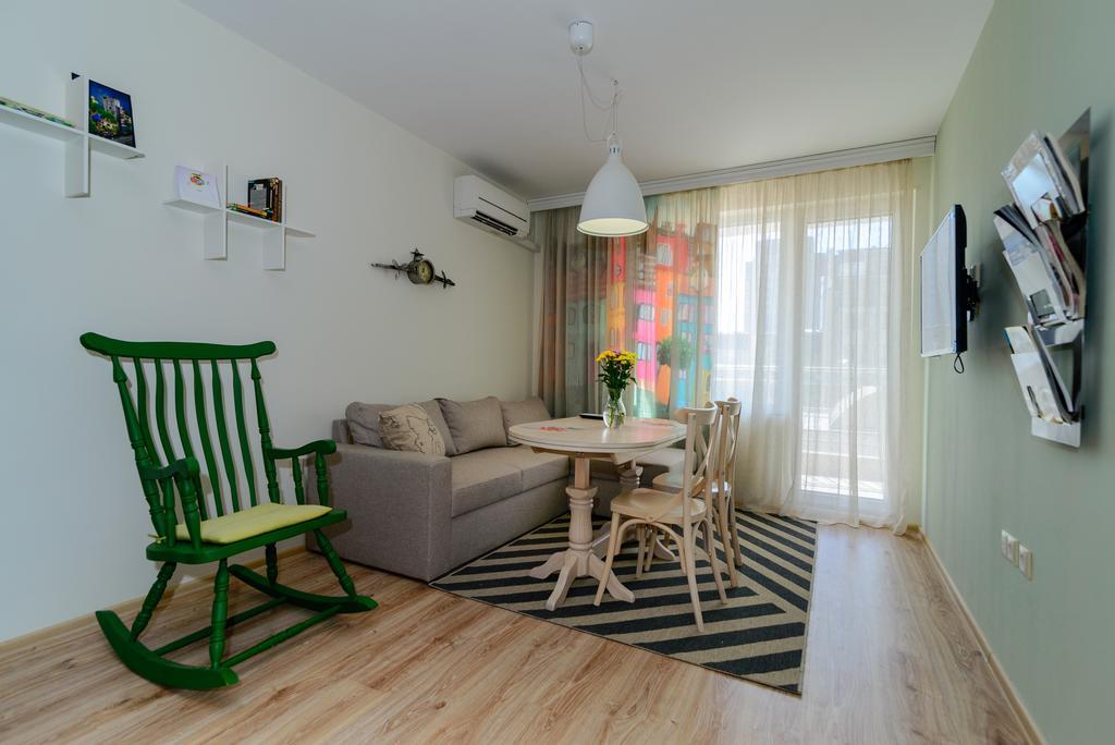 Soulful Apartments Varna Buitenkant foto