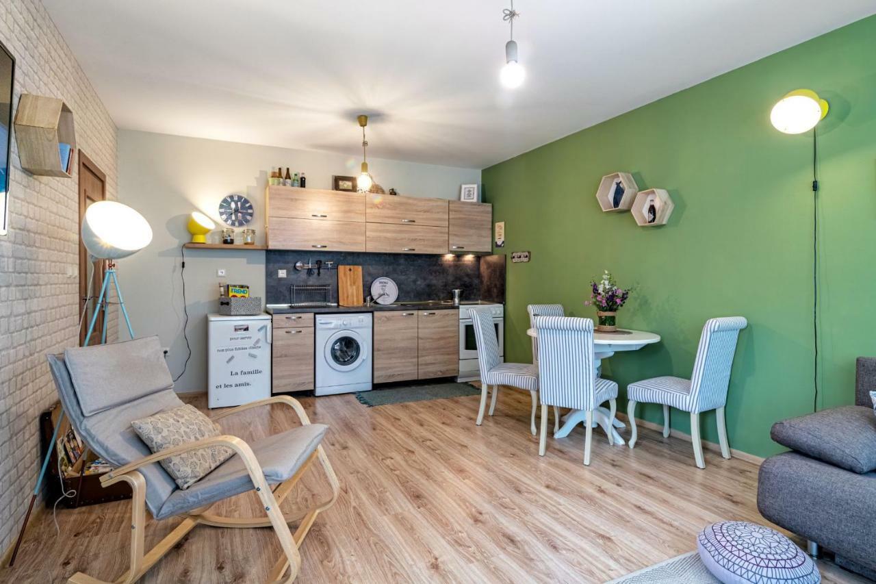 Soulful Apartments Varna Buitenkant foto