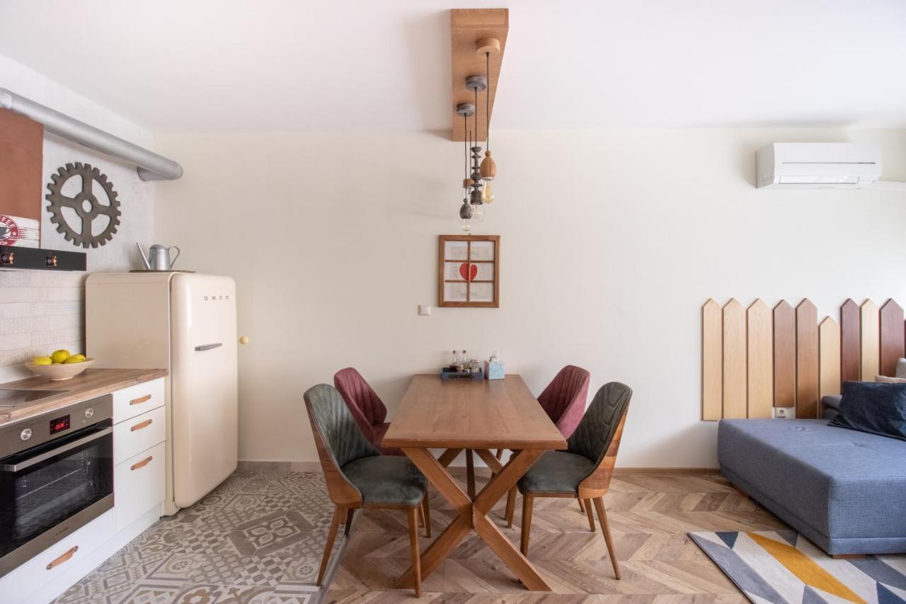 Soulful Apartments Varna Buitenkant foto