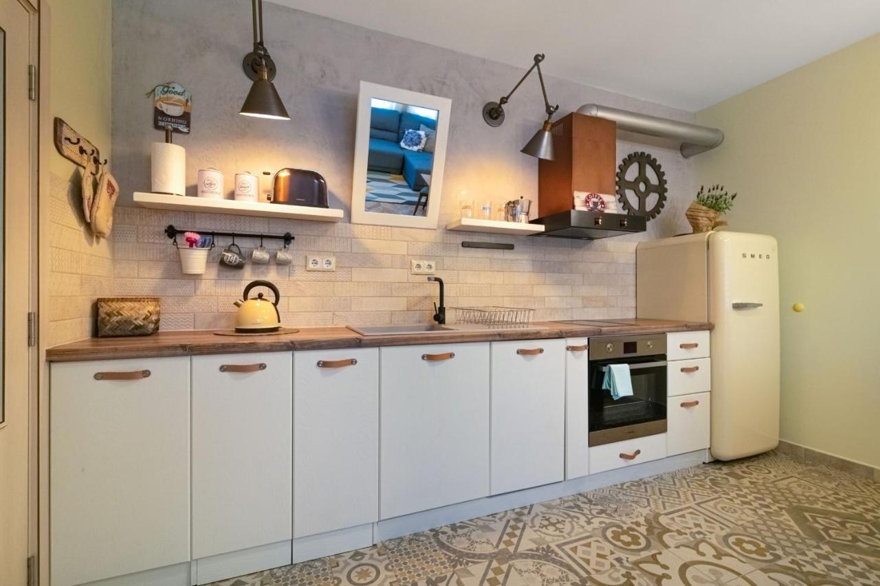 Soulful Apartments Varna Buitenkant foto